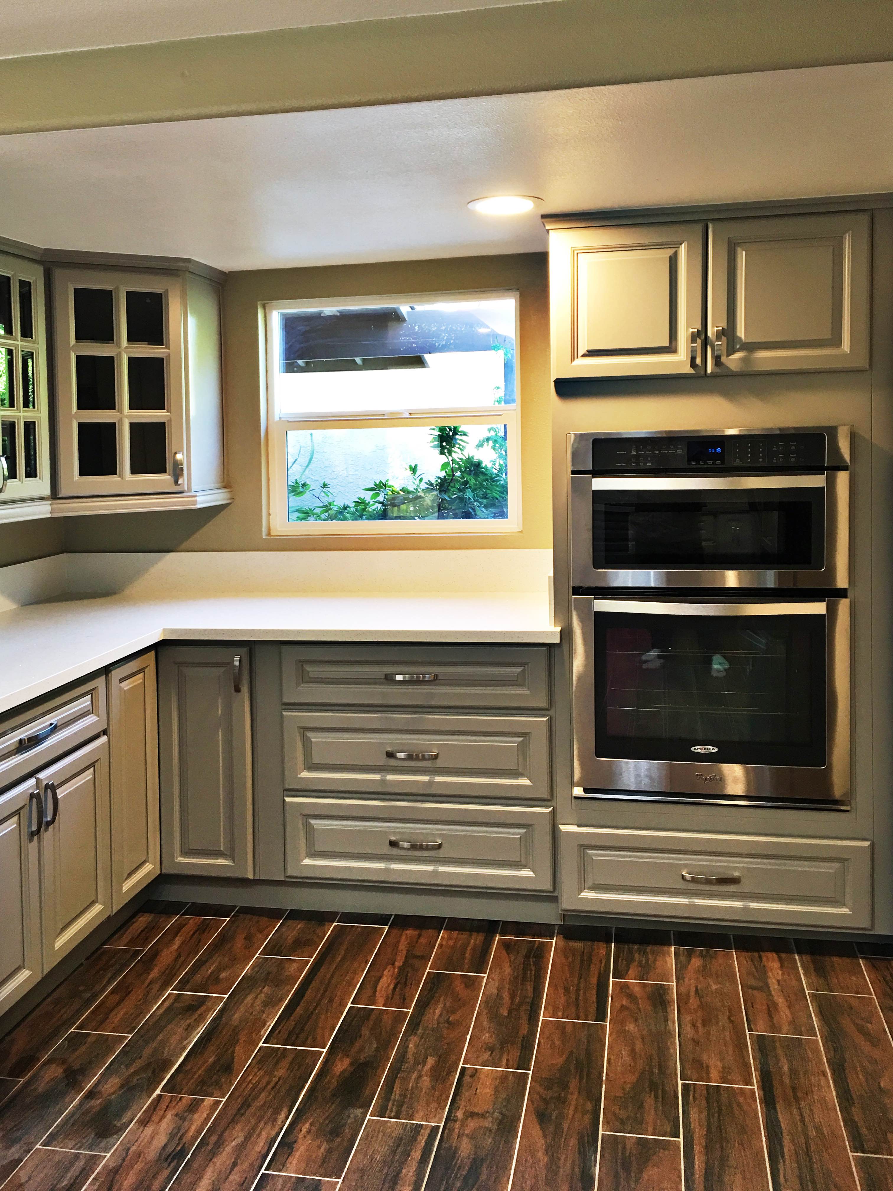 Anaheim Gray Greencastle Cabinetry